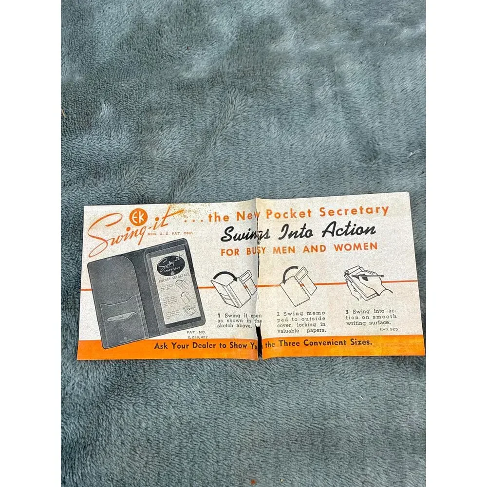 DONE NOS Vintage EK Swing-It Wallet Original Box Inserts Coin Pocket Monogramed